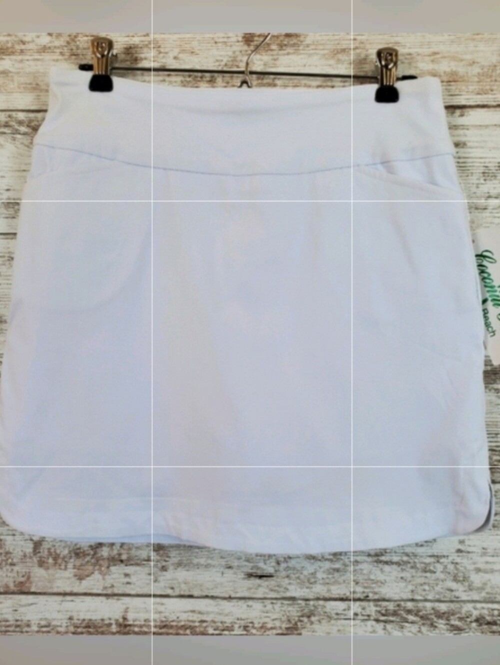 Coconut Row Performance White Pull-On Golf Skort Medium NWT
